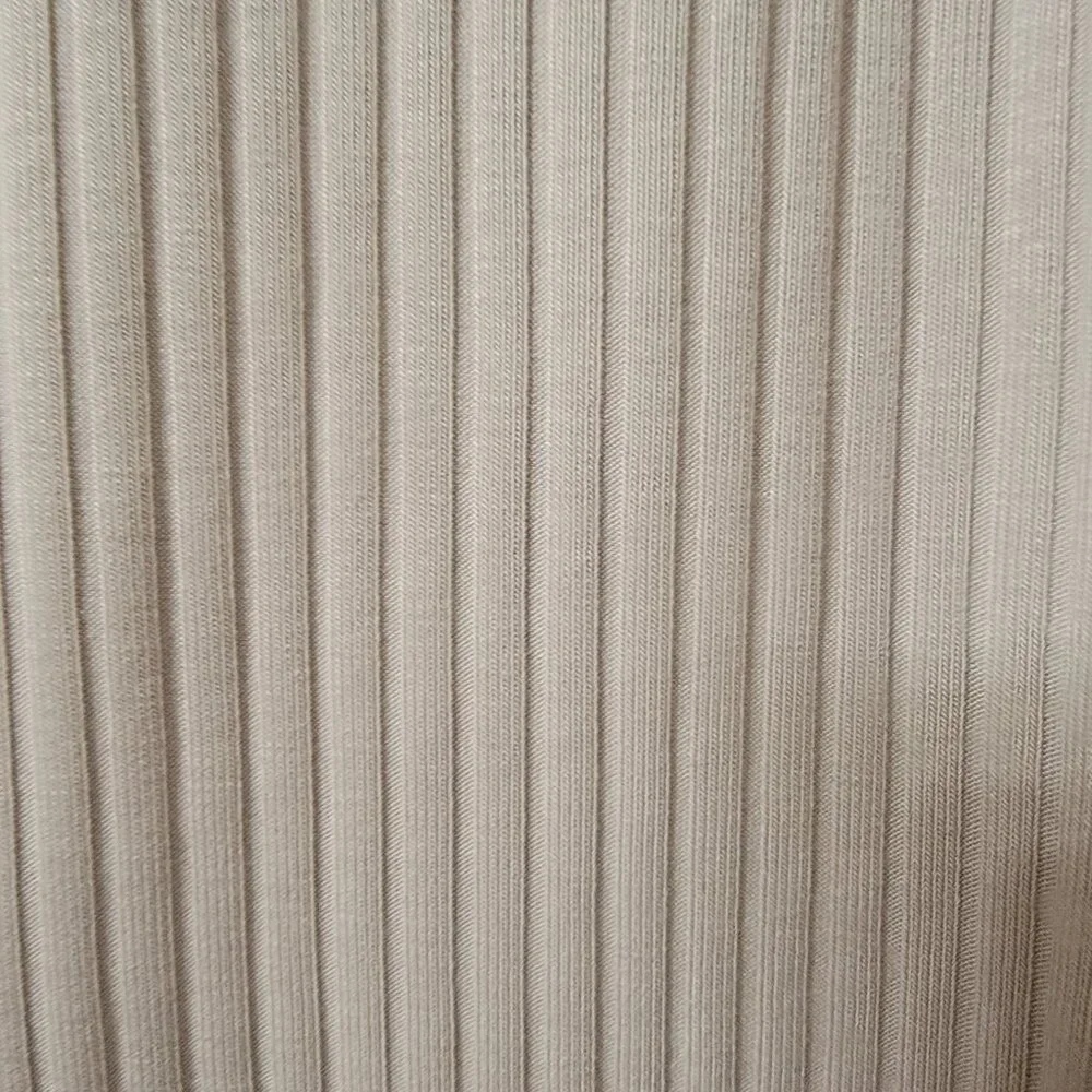Nike Size M Creamy Beige Chill Knit Mid Rise Ribbed Flare Leg Pants
